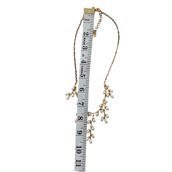 The Met Willow Catkins pearl drop earings & pearl bib necklace - Picture 6 of 16